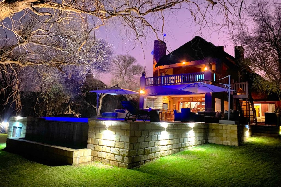 5 Bedroom Property for Sale in Boschenvaal River Front Lodges Free State